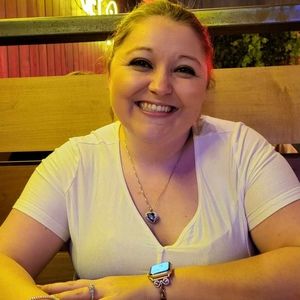 Meet your Posher, Cecelia